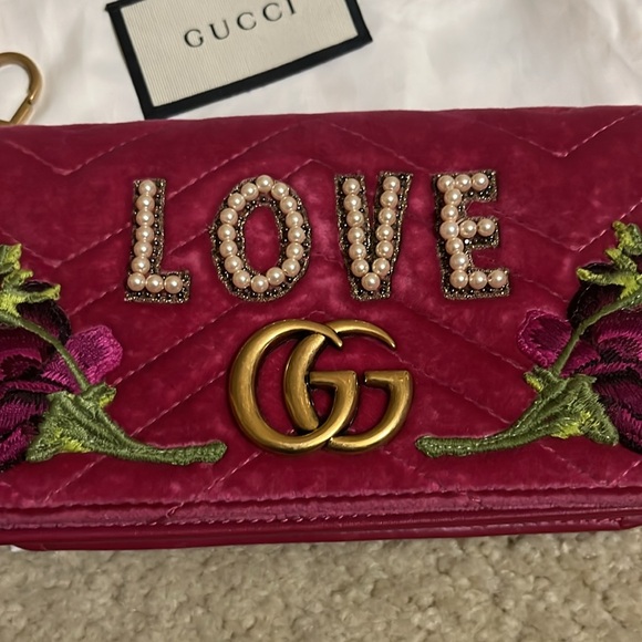 Auth GUCCI MARMONT LOVE PINK VELVET CLUTCH Purse Handbag Pearls & Gold - Picture 4 of 13